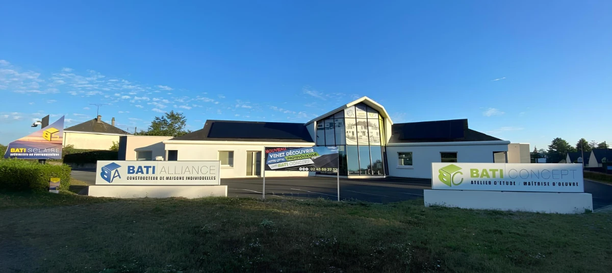 Bati Concept Bati Alliance Bati Solaire Construction De Maison A Laval Bureau 3 Photo Site Internet 1024x768 1 1 1