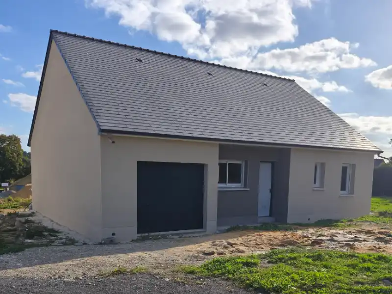 Plan de construction d'une maison plain-pied moderne 8596c
